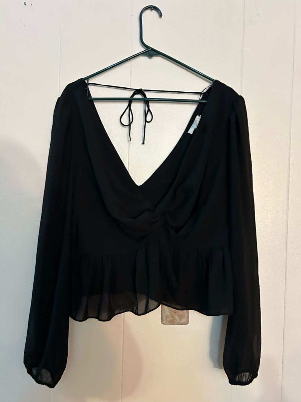 H&M Black V-Back Long Sleeve Tie-Back Blouse